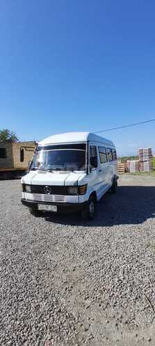 Mercedes 410 D 1990, 450,000 km - 2.8 л - Kürdəmir
