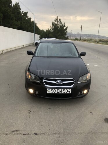 Subaru Legacy-1