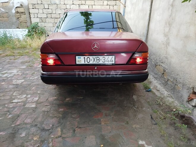 Mercedes E 230 1992, 576,069 km - 2.3 l - Sumqayıt