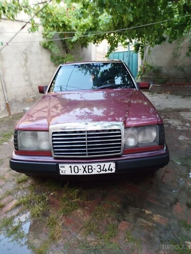 Mercedes E 230 1992, 576,069 km - 2.3 l - Sumqayıt