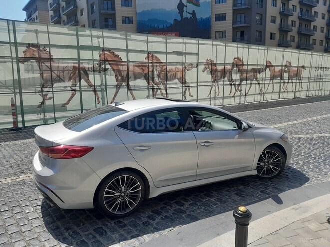 Hyundai Elantra 2018, 101,000 km - 1.6 l - Bakı