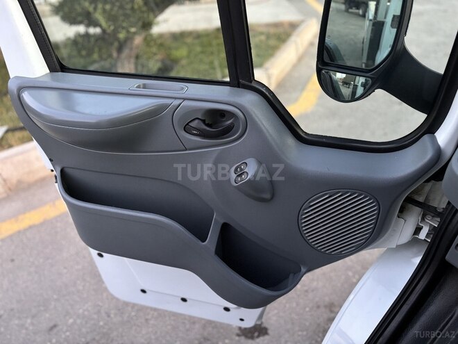 Ford Transit 2009, 104,000 km - 2.4 l - Bakı