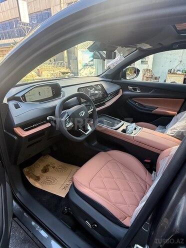 Changan Qiyuan Q05-8