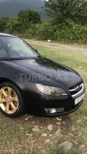 Subaru Legacy-9