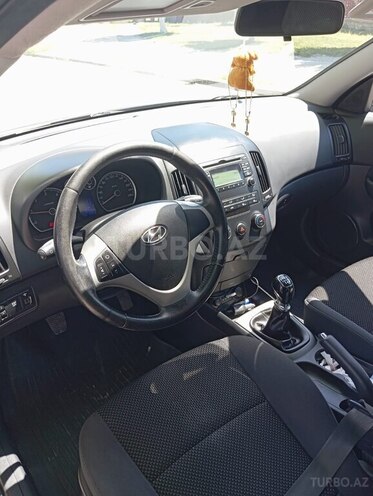 Hyundai i30 2011, 201,000 km - 1.6 l - Bərdə