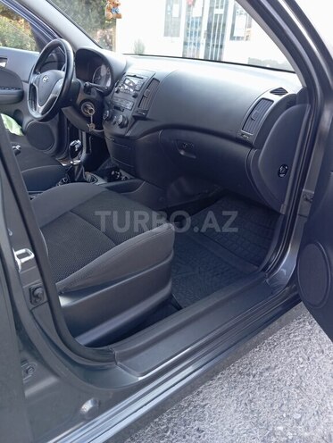 Hyundai i30 2011, 201,000 km - 1.6 l - Bərdə