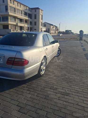 Mercedes E 280 2000, 300,000 km - 2.8 l - Bakı