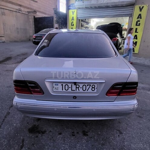 Mercedes E 270 2000, 457,000 km - 2.7 l - Bakı