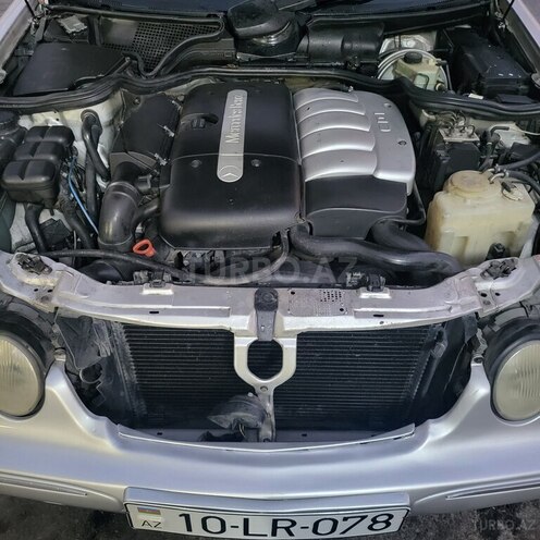 Mercedes E 270 2000, 457,000 km - 2.7 l - Bakı