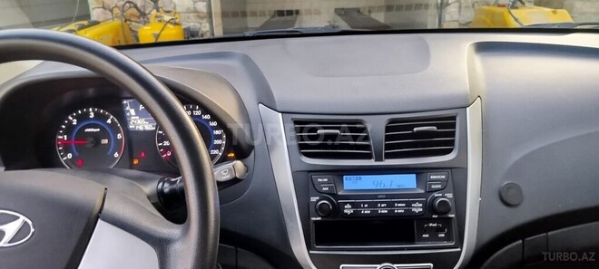 Hyundai Accent 2014, 146,700 km - 1.6 l - Ağdaş