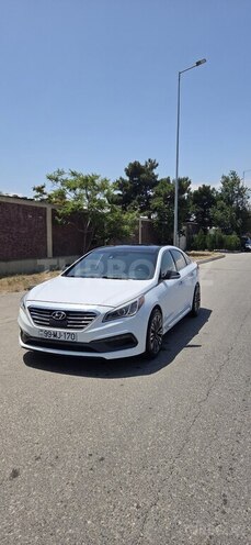 Hyundai Sonata-1