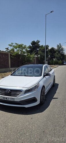 Hyundai Sonata-4