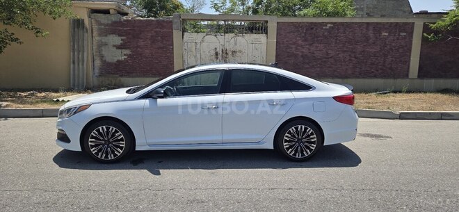 Hyundai Sonata-6