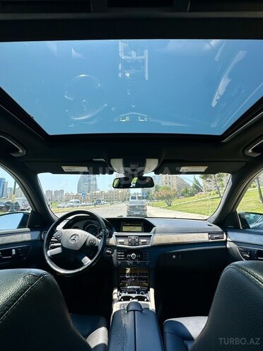 Mercedes E 350 4MATIC 2010, 192,000 km - 3.5 l - Bakı