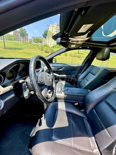 Mercedes E 350 4MATIC 2010, 192,000 km - 3.5 l - Bakı