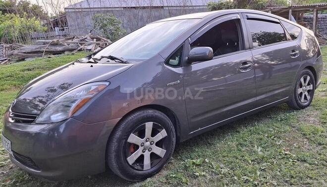Toyota Prius 2009, 385,000 km - 1.5 l - Qax