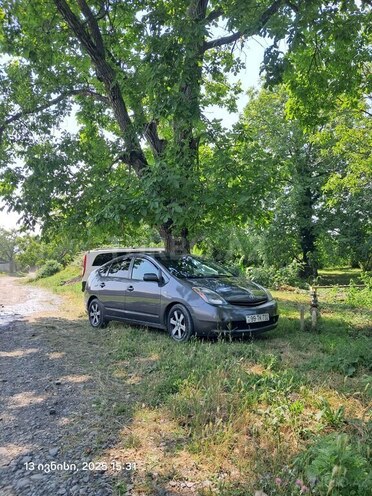 Toyota Prius 2009, 385,000 km - 1.5 l - Qax