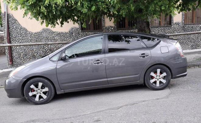 Toyota Prius 2009, 385,000 km - 1.5 l - Qax