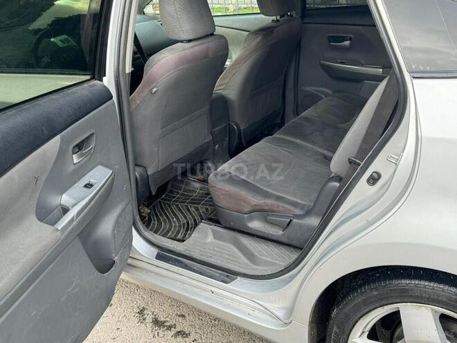 Toyota Prius V 2012, 315,000 km - 1.8 л - Bakı