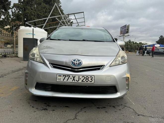 Toyota Prius V 2012, 315,000 km - 1.8 л - Bakı