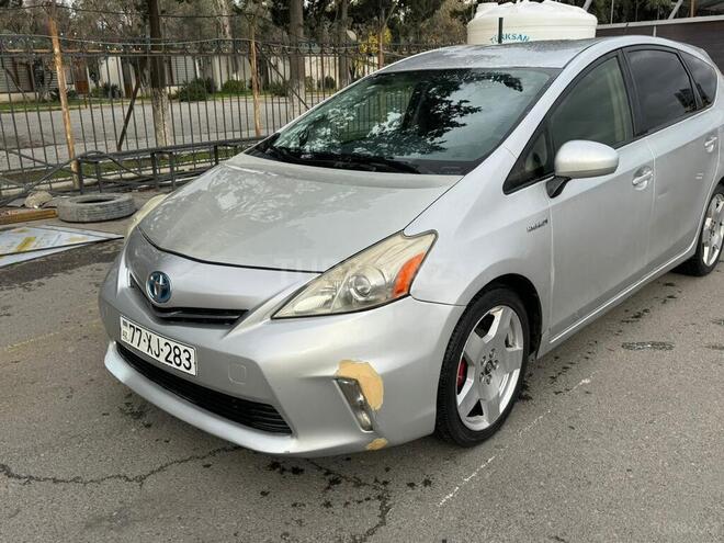 Toyota Prius V 2012, 315,000 km - 1.8 л - Bakı