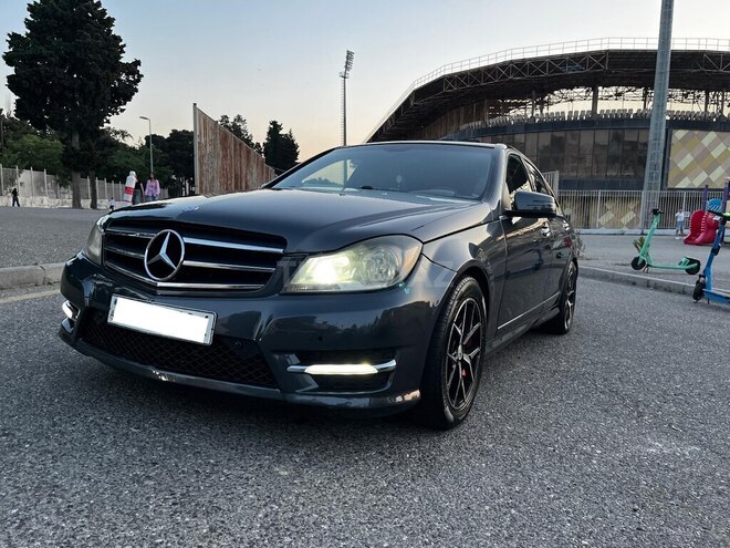 Mercedes C 250 2014, 199,000 km - 1.8 l - Bakı