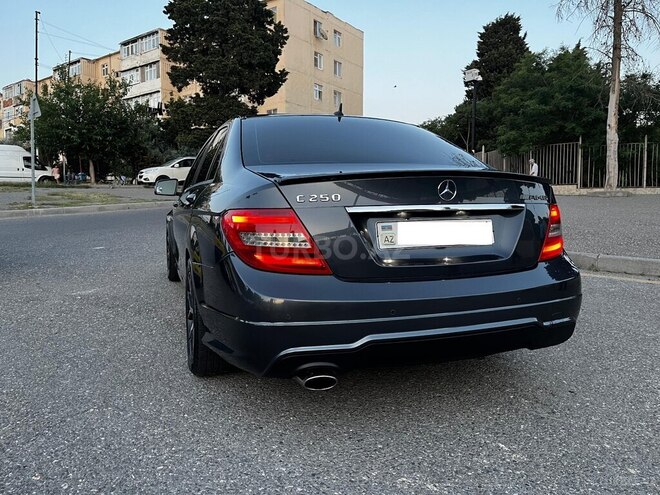 Mercedes C 250 2014, 199,000 km - 1.8 l - Bakı