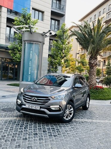 Hyundai Santa Fe-1