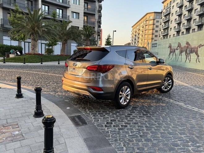 Hyundai Santa Fe-8