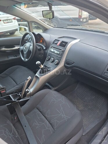 Toyota Auris 2009, 222,222 km - 1.4 l - Masallı