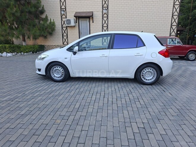 Toyota Auris 2009, 222,222 km - 1.4 l - Masallı