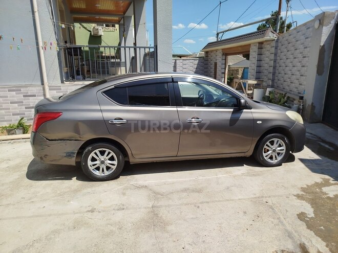 Nissan Sunny 2013, 157,000 km - 1.2 l - Bakı