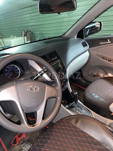 Hyundai Accent 2016, 138,404 km - 1.6 l - Ağdaş
