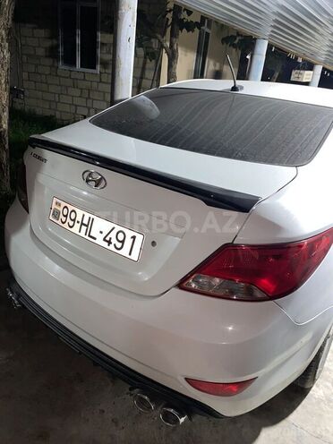 Hyundai Accent 2016, 138,404 km - 1.6 l - Ağdaş
