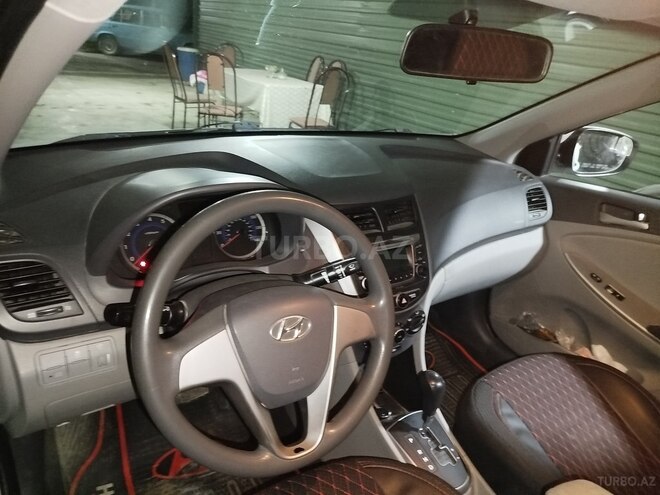 Hyundai Accent 2016, 138,404 km - 1.6 l - Ağdaş