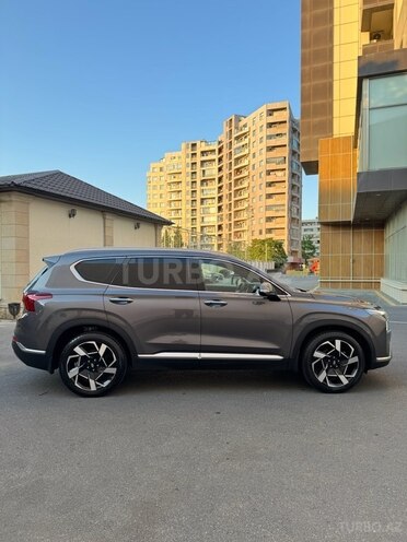 Hyundai Santa Fe-5