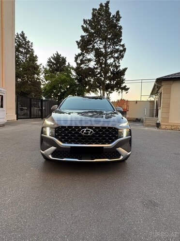 Hyundai Santa Fe-1