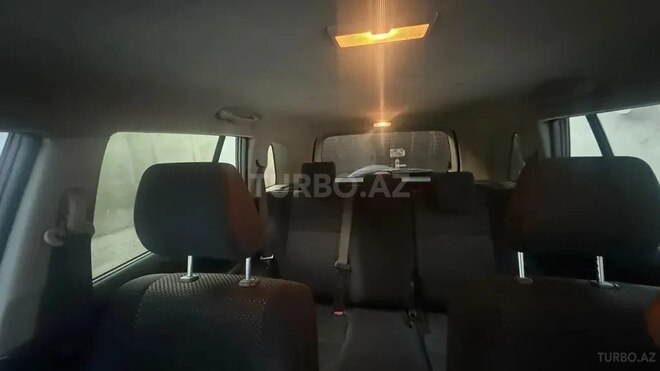 Suzuki Grand Vitara 2007, 261,518 km - 2.7 л - Gəncə
