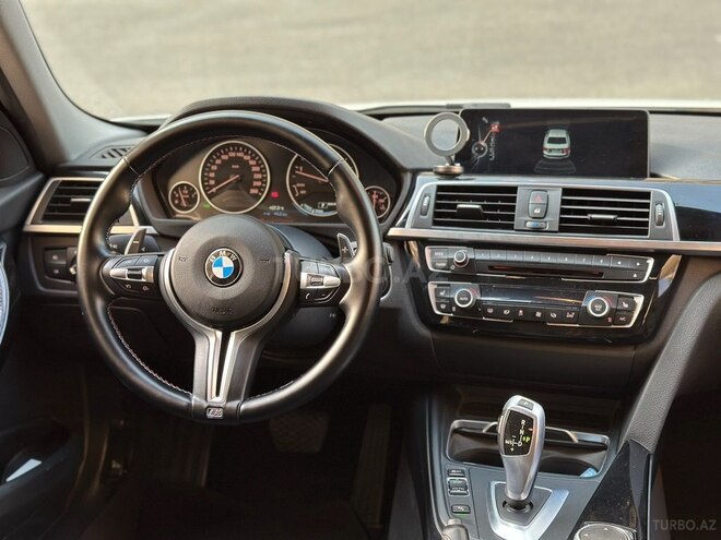 BMW 320-13
