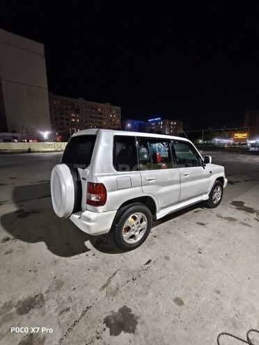Mitsubishi Pajero io 1999, 360,000 km - 1.8 л - Sumqayıt