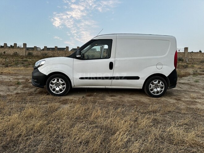 Fiat Doblo 2017, 235,000 km - 1.4 l - Bakı