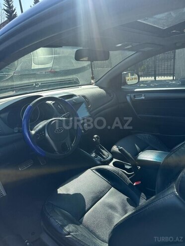 Kia Cerato Koup 2010, 286,213 km - 2.0 l - Bakı