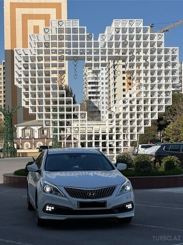Hyundai Grandeur 2015, 145,000 km - 2.2 л - Bakı