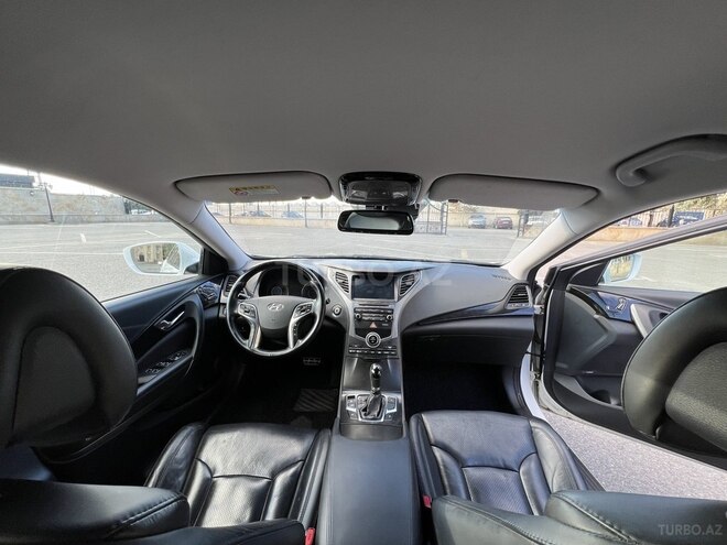 Hyundai Grandeur 2015, 145,000 km - 2.2 л - Bakı