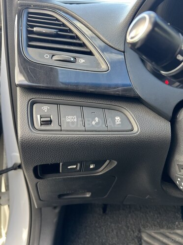 Hyundai Grandeur 2015, 145,000 km - 2.2 л - Bakı