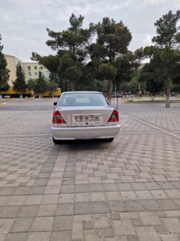 Mercedes C 180-2
