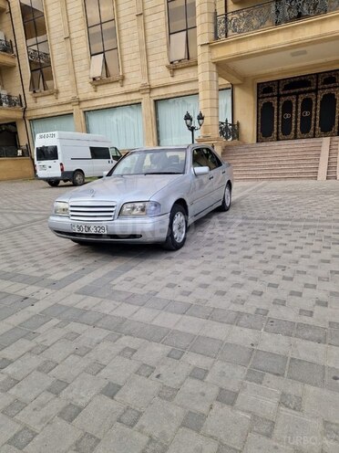 Mercedes C 180-3
