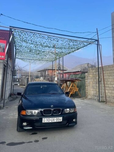 BMW 520 1996, 200,000 km - 2.0 l - Qax