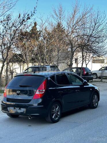 Hyundai i30 2009, 175,000 km - 1.4 л - Bakı