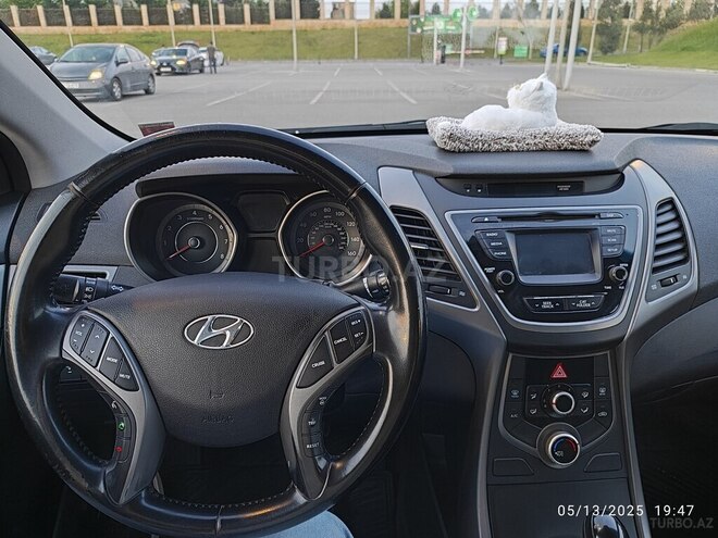 Hyundai Elantra 2014, 215,000 km - 1.8 l - Bakı